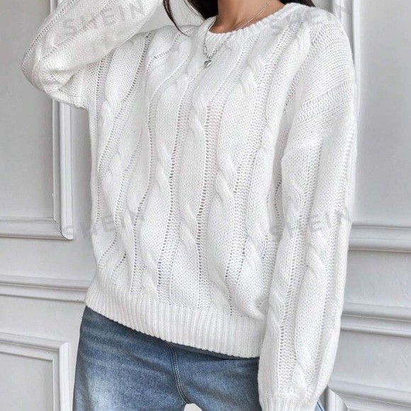 SHEIN Women’s knitted sweater - Picture 7 of 7